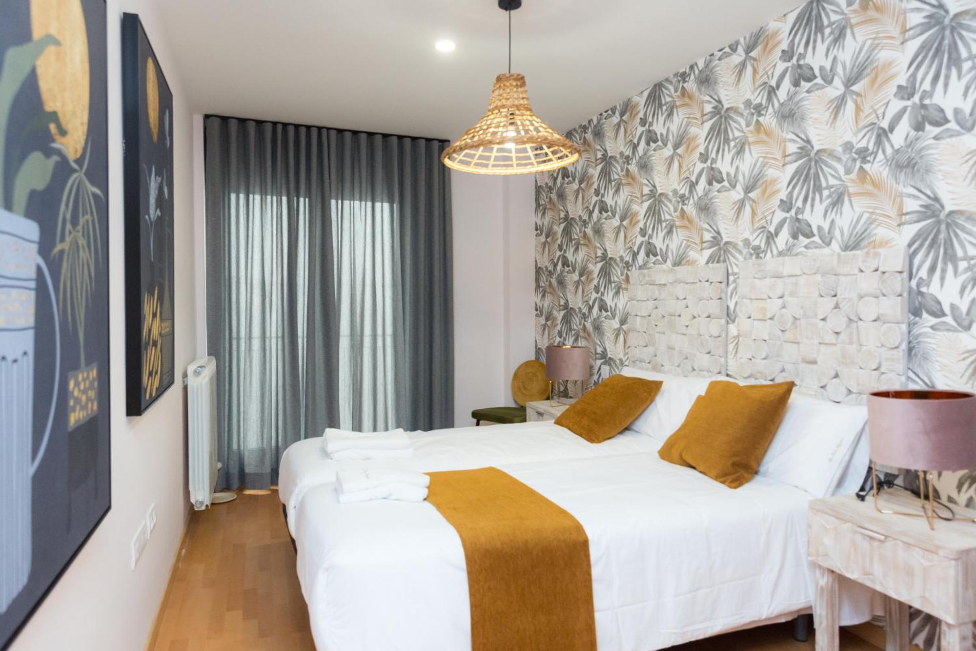 Apartamentos San Pedro Regalado Вальядолид Экстерьер фото
