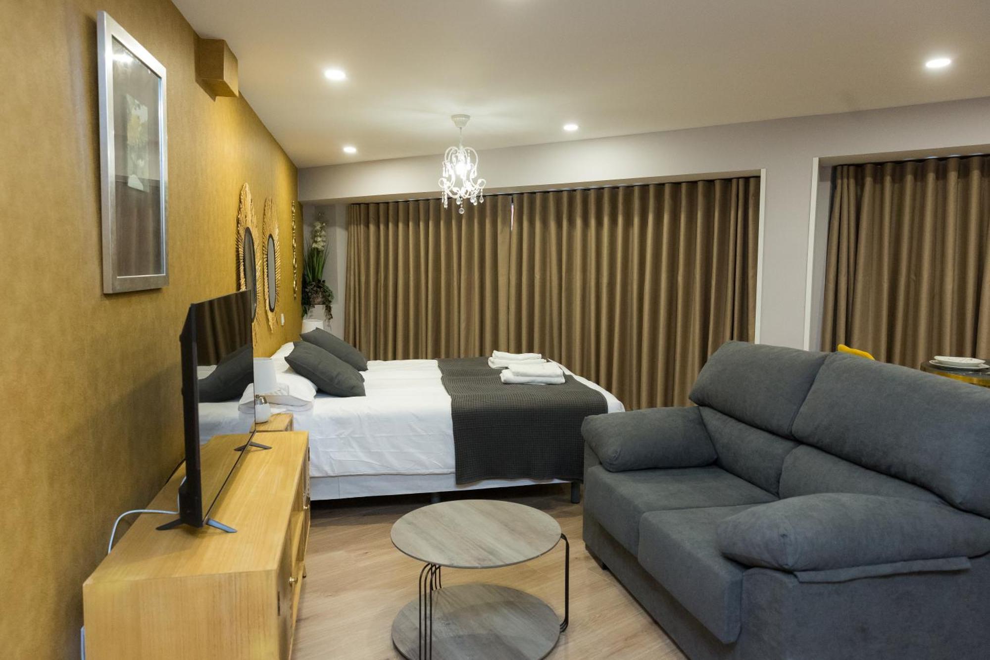 Apartamentos San Pedro Regalado Вальядолид Экстерьер фото
